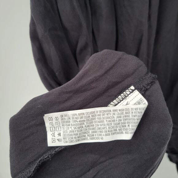 Forever 21 Babydoll Tank Womens S Black Rayon Scoop Neck Bow Tie Straps Flowy - Picture 9 of 13